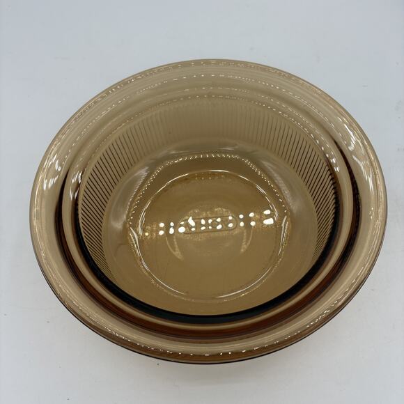 Vintage Vision Corning USA Ribbed Glass Casserole Bowl Amber V-30-B‎ - Picture 1 of 8